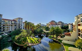 Walkable, Pools, Park And Great For Families